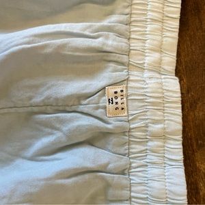 Billabong woman’s road-trip shorts